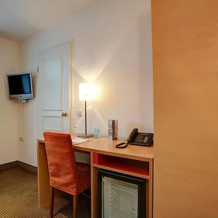 Centro City, Trademark Collection By Wyndham 3*