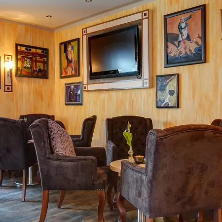 Centro City, Trademark Collection By Wyndham 3*