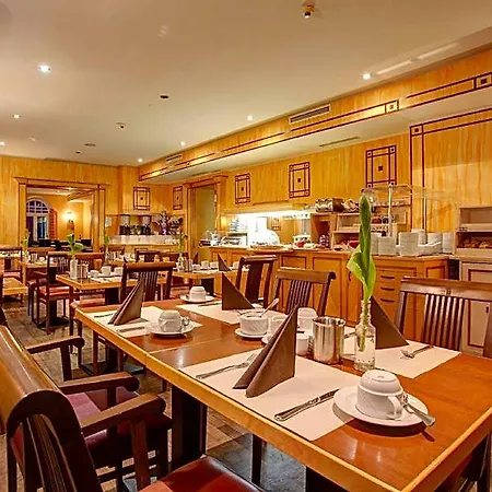 Centro City, Trademark Collection By Wyndham Hotel 3*