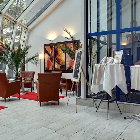 Centro City, Trademark Collection By Wyndham 3* Nürnberg