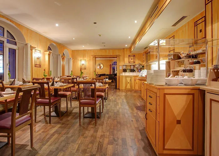 Centro City, Trademark Collection By Wyndham ホテル 3*